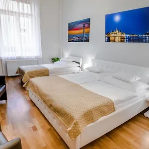 Anabelle Bed And 4*, Budapesta Ungaria